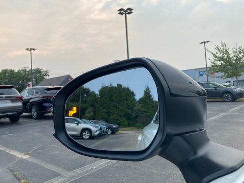 New 2025 Toyota Crown Signia image 45