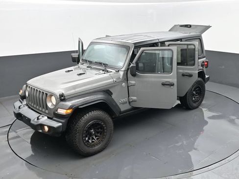 Used 2020 Jeep Wrangler Unlimited Sport S AWD/4WD image 24