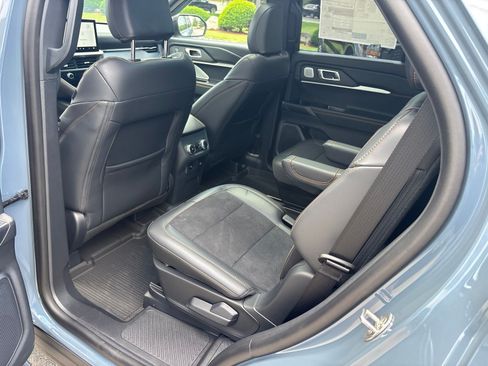 New 2026 Ford Explorer Tremor w/ Tremor Ultimate Package AWD/4WD image 18