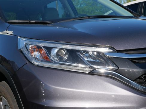 Used 2016 Honda CR-V Touring image 2