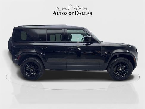 Used 2025 Land Rover Defender 110 S image 10