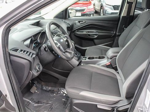 Used 2016 Ford Escape S image 19
