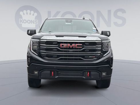 Used 2022 GMC Sierra 1500 AT4 w/ AT4 Premium Package image 11