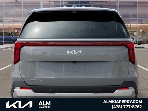 New 2026 Kia Carnival EX FWD image 13
