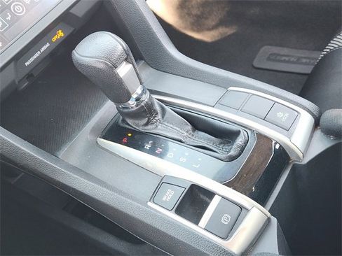 Used 2018 Honda Civic EX image 16