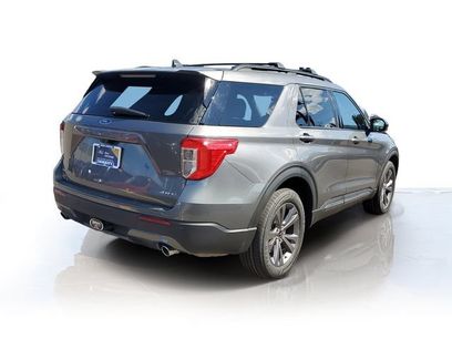 Certified 2023 Ford Explorer XLT w/ Equipment Group 202A