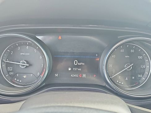 Used 2023 Buick Encore GX Select w/ Sport Touring Package AWD/4WD image 31