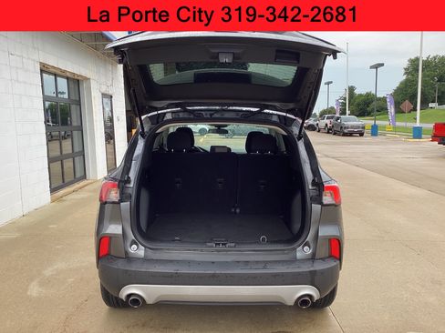 Used 2022 Ford Escape SE FWD image 8