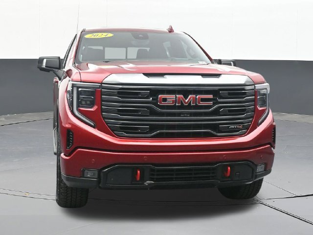 Used 2024 GMC Sierra 1500 AT4 w/ Technology Package AWD/4WD image 21