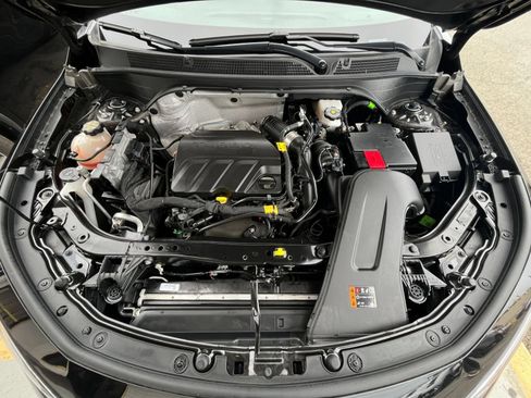 Used 2025 Buick Envista Sport Touring FWD image 30