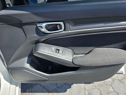 Used 2025 Honda Civic LX image 22