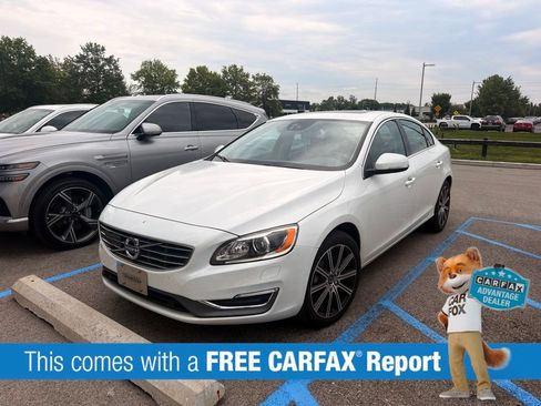 Used 2017 Volvo S60 T5 Inscription Platinum w/ Climate Package AWD/4WD image 2