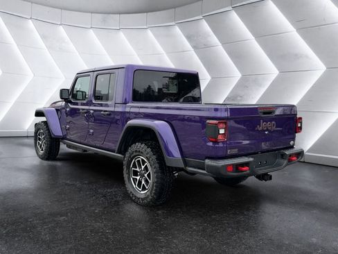 New 2026 Jeep Gladiator Rubicon w/ Steel Power Dome Hood Package AWD/4WD image 4