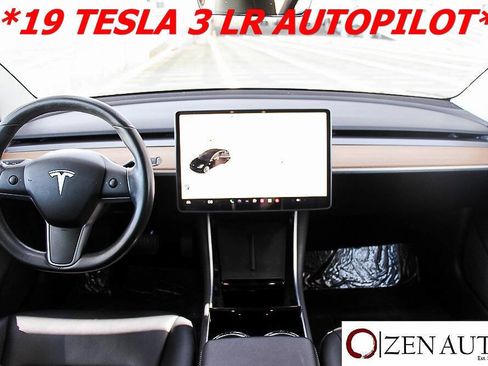 Used 2019 Tesla Model 3 Standard Range Plus image 15