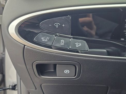 New 2026 Genesis GV70 2.5T Advanced image 34