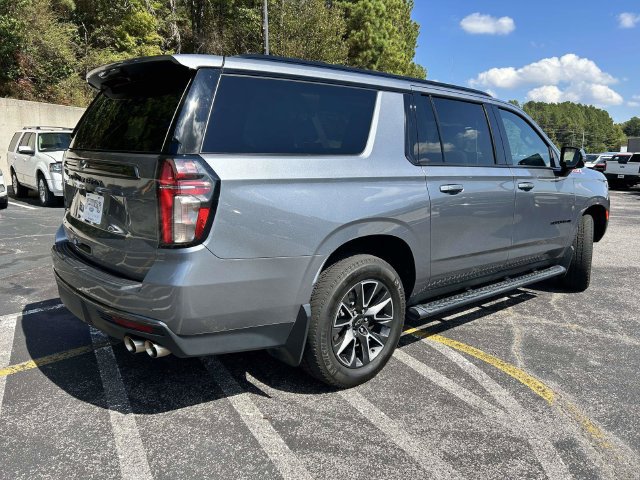 Used 2022 Chevrolet Suburban Z71 w/ Off-Road Capability Package AWD/4WD image 6