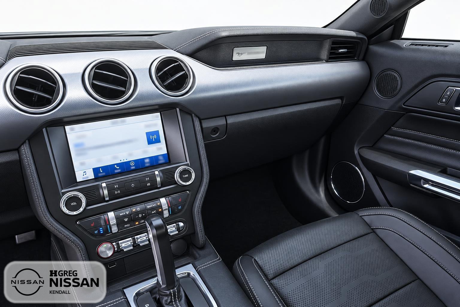 Used 2019 Ford Mustang GT Premium w/ Equipment Group 401A RWD image 9