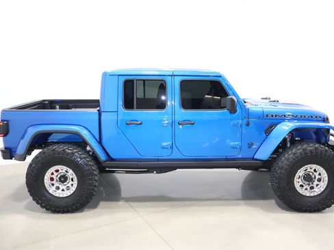 Used 2023 Jeep Gladiator Rubicon w/ LED Lighting Group image 56