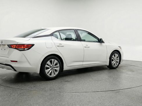 Used 2025 Nissan Sentra S FWD image 8