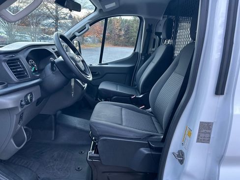 Used 2024 Ford Transit 250 Low Roof w/ Exterior Upgrade Package image 11