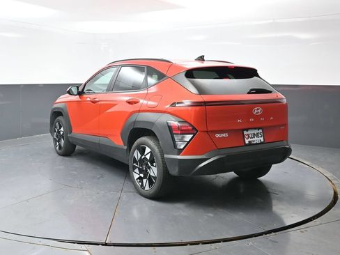 Used 2025 Hyundai Kona SEL AWD/4WD image 11