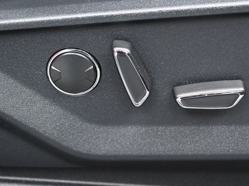 Used 2021 Ford F150 XLT w/ Equipment Group 302A High image 5