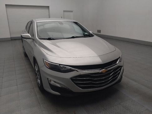 Used 2020 Chevrolet Malibu LT FWD image 13