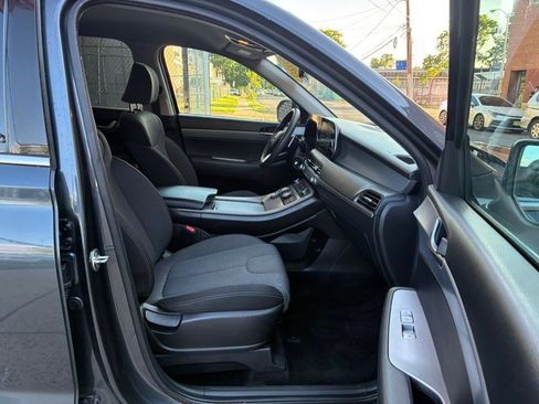 Used 2020 Hyundai Palisade SE AWD/4WD image 16