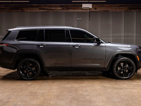 Used 2021 Jeep Grand Cherokee L Laredo AWD/4WD image 10