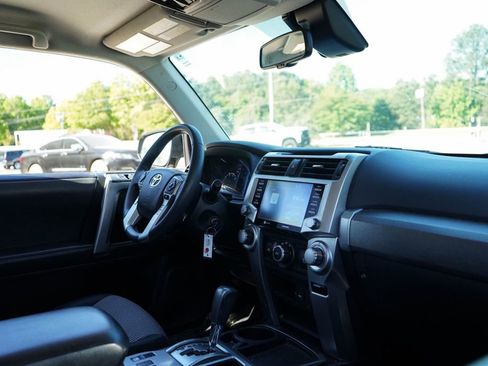 Used 2021 Toyota 4Runner SR5 image 13
