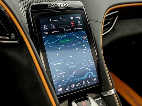 Used 2025 Ferrari Roma Spider RWD image 36