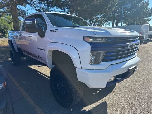 Used 2020 Chevrolet Silverado 3500 High Country w/ Z71 Off-Road Package AWD/4WD image 5
