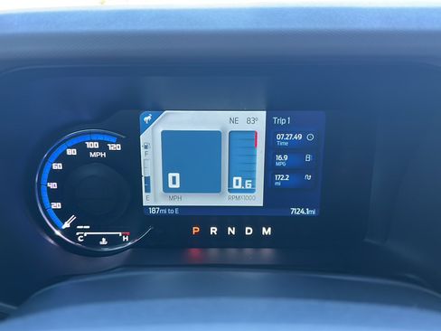 Used 2024 Ford Bronco Wildtrak image 25