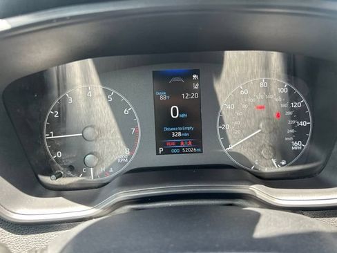 Used 2024 Toyota Corolla LE FWD image 7