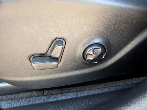 Certified 2021 Jeep Cherokee Limited w/ Trailer Tow Group image 10