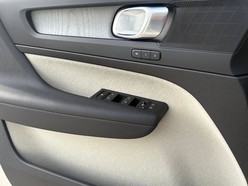 New 2026 Volvo XC40 B5 Plus w/ Protection Package Premier image 13