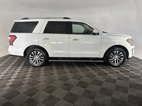 Used 2018 Ford Expedition Limited AWD/4WD image 6