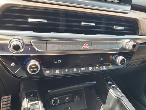 Used 2022 Kia Telluride SX w/ SX Prestige Package AWD/4WD image 21