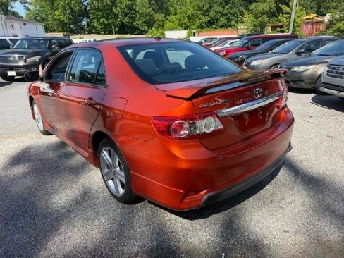 Used 2013 Toyota Corolla S Special Edition FWD image 3
