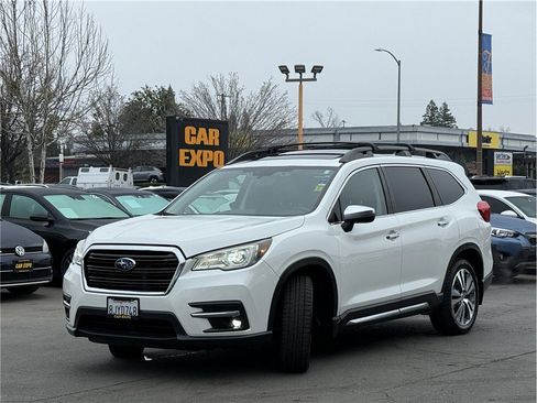 Used 2019 Subaru Ascent Touring w/ Popular Package #3 image 29
