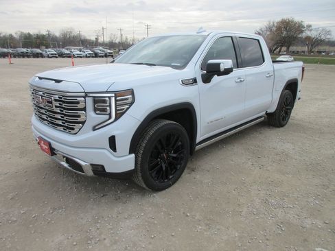 New 2026 GMC Sierra 1500 Denali image 11