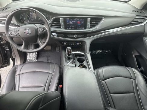 Used 2021 Buick Enclave Avenir w/ Avenir Technology Package AWD/4WD image 17