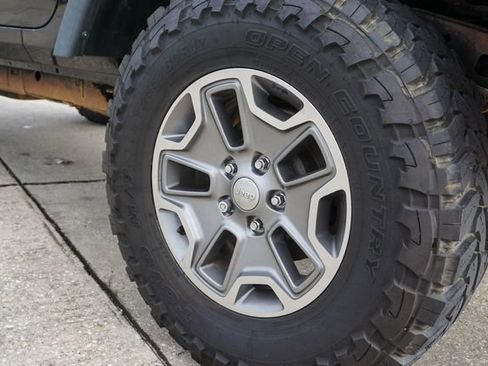 Used 2013 Jeep Wrangler Sport AWD/4WD image 7