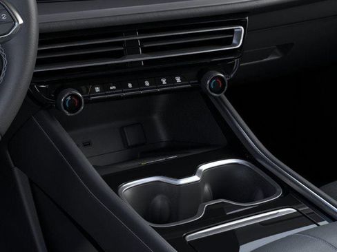 New 2026 Chevrolet Traverse LT w/ Driver Confidence Package FWD image 23