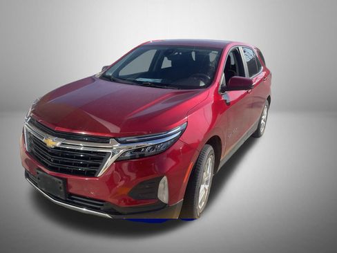 Used 2022 Chevrolet Equinox LT image 1