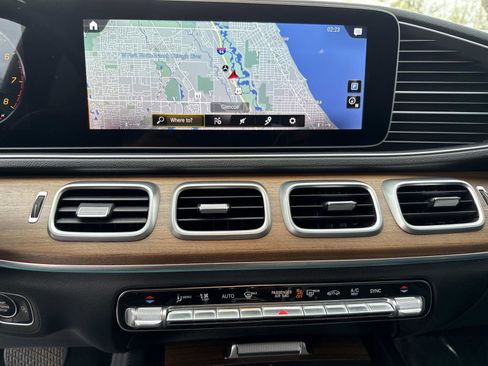 Used 2022 Mercedes-Benz GLE 350 4MATIC image 26