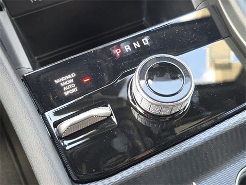 New 2025 Jeep Grand Cherokee Limited image 13