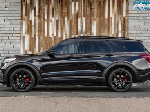 Used 2020 Ford Explorer ST w/ ST Street Pack AWD/4WD image 3