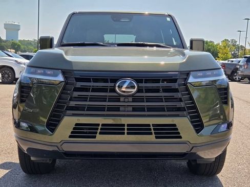 Used 2024 Lexus GX 550 w/ Accessory Package (Z1) AWD/4WD image 8