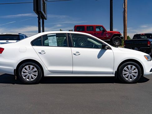 Used 2014 Volkswagen Jetta S FWD image 8
